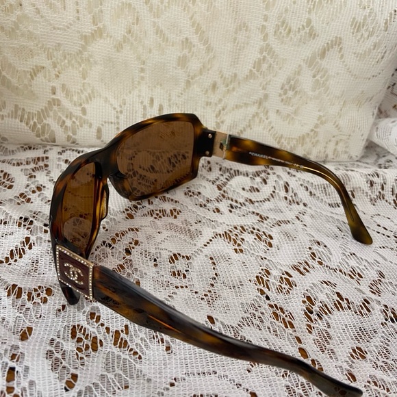 Chanel Sunglasses with Rhinestones 5081-B 66#13 115 - Picture 10 of 13